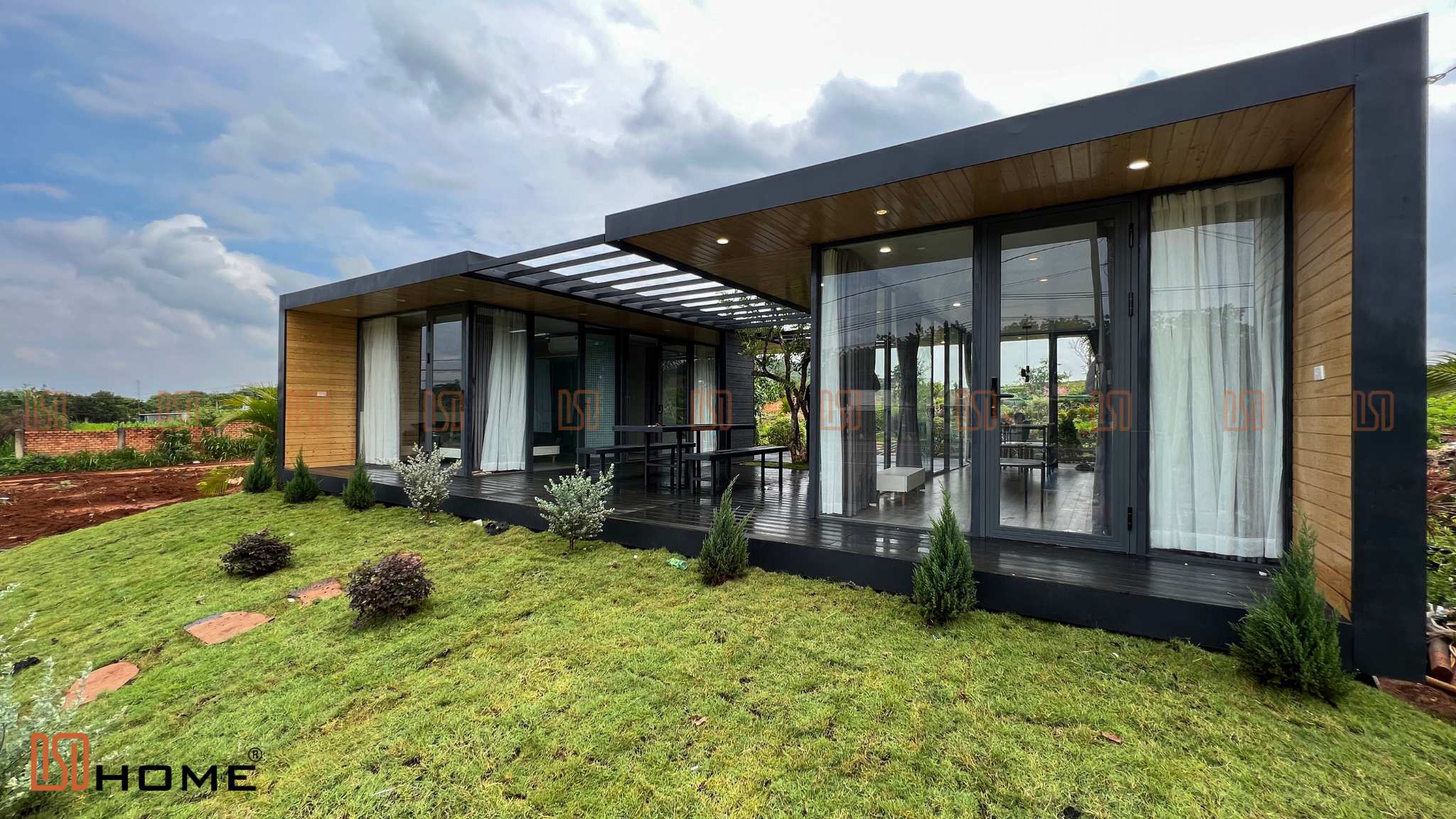2-sukienramat_canmaudongnai