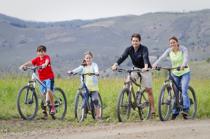 Tại Sao Bạn Nên Chi Tiền Cho Các Kỳ Nghỉ Gia Đình?