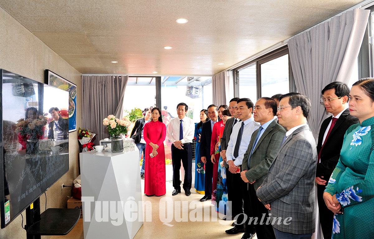 nhà lắp ghép văn phòng