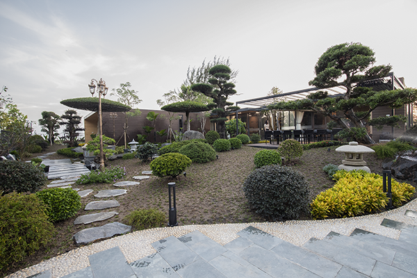 thiết kế vườn hoa đẹp