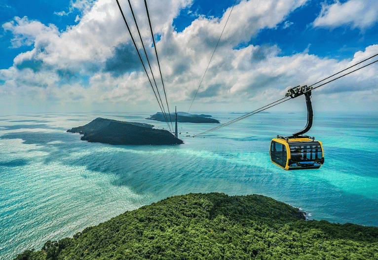 thue-villa-phu-quoc2054 Cáp Treo Hòn Thơm – Cáp Treo Vượt Biển Dài Nhất Thế Giới