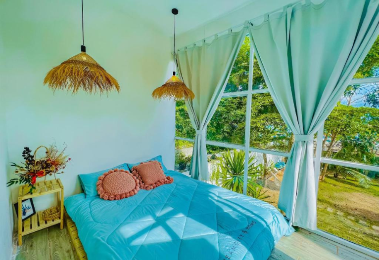 Chon's Dock Homestay & House Lease (Memories House)