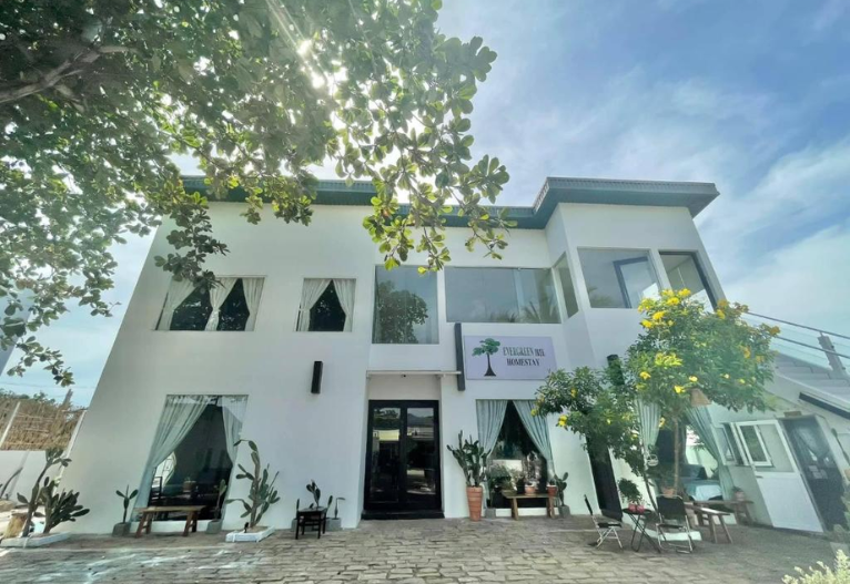 Evergreen Tree Homestay Mũi Né