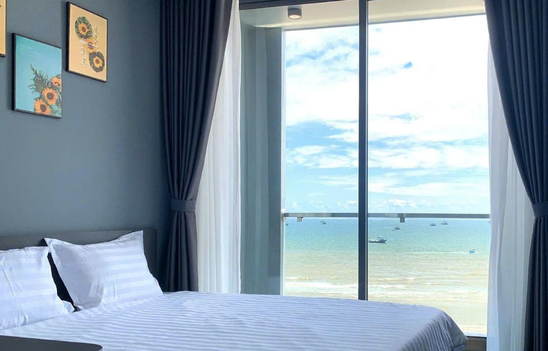 Tại HokiPoki Homestay Phước Hải 100% các phòng đều có view biển