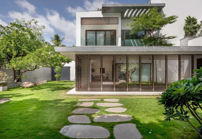 mau-biet-thu-mini-2-tang-hien-dai-dien-tich-chi-80m2-nhung-khien-ban-me-man-2 Mau biet thu mini san vuon dep