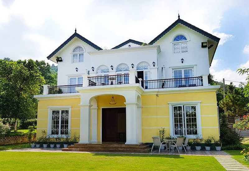 mau-villa-nghi-duong-phong-cach-hien-dai-sang-tao-nhin-la-me-1 Villa o Ha Noi