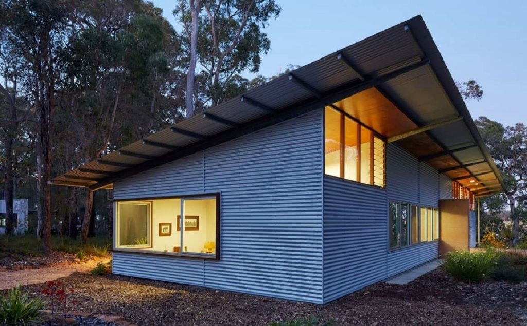 Nhà Tiền Chế Cấp 4 Giá Bao Nhiêu? Có Đắt Không?