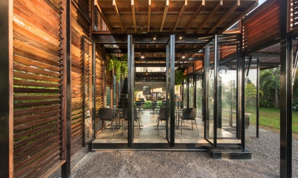 Quán cafe khung thép tiền chế - Sự lựa chọn tối ưu, hấp dẫn khách hàng