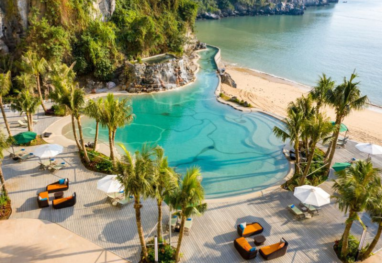 resort-cat-ba2012 Lạc Vào TOP 12 Resort Cát Bà View Đẹp Hút Hồn Du Khách