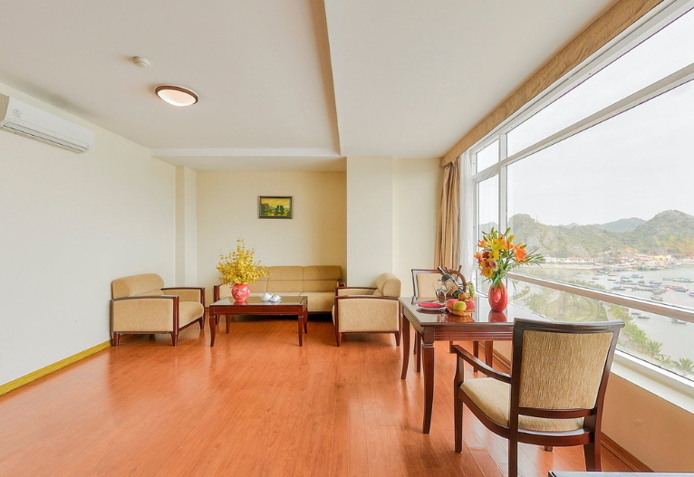 resort-cat-ba2030 Lạc Vào TOP 12 Resort Cát Bà View Đẹp Hút Hồn Du Khách