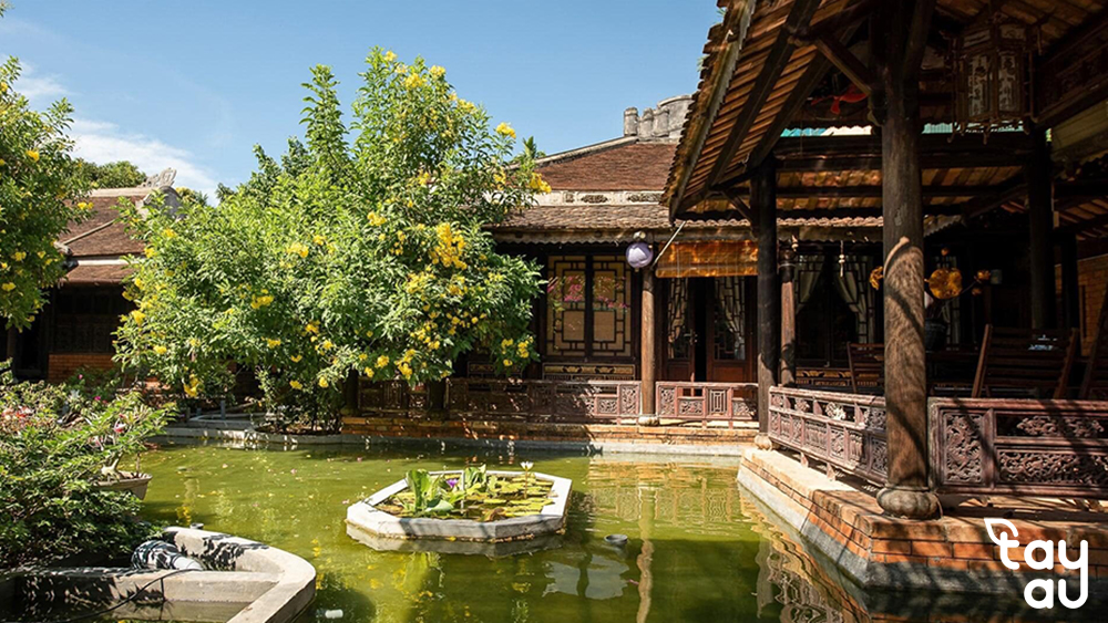 Kết cấu ghép mộng gỗ quý của Nhà Rường, linh hồn thiết kế nhà vườn