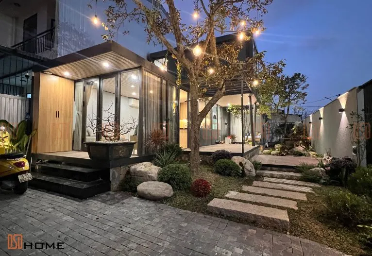 Sân Vườn Nhà Lắp Ghép 2 Tầng Tại Huế